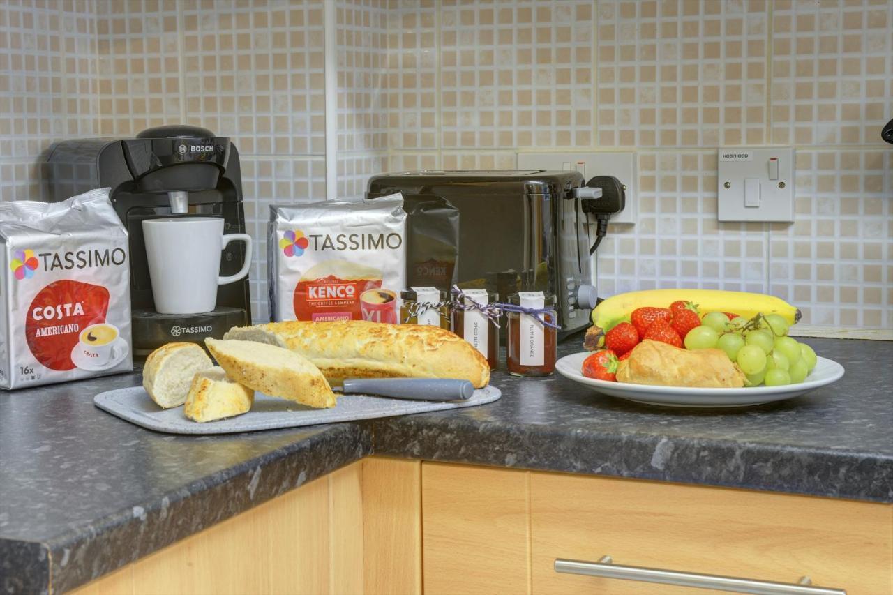 Modern 2 Bed House Sleeps 6 Southam Town Centre - Inspire Homes Ltd المظهر الخارجي الصورة