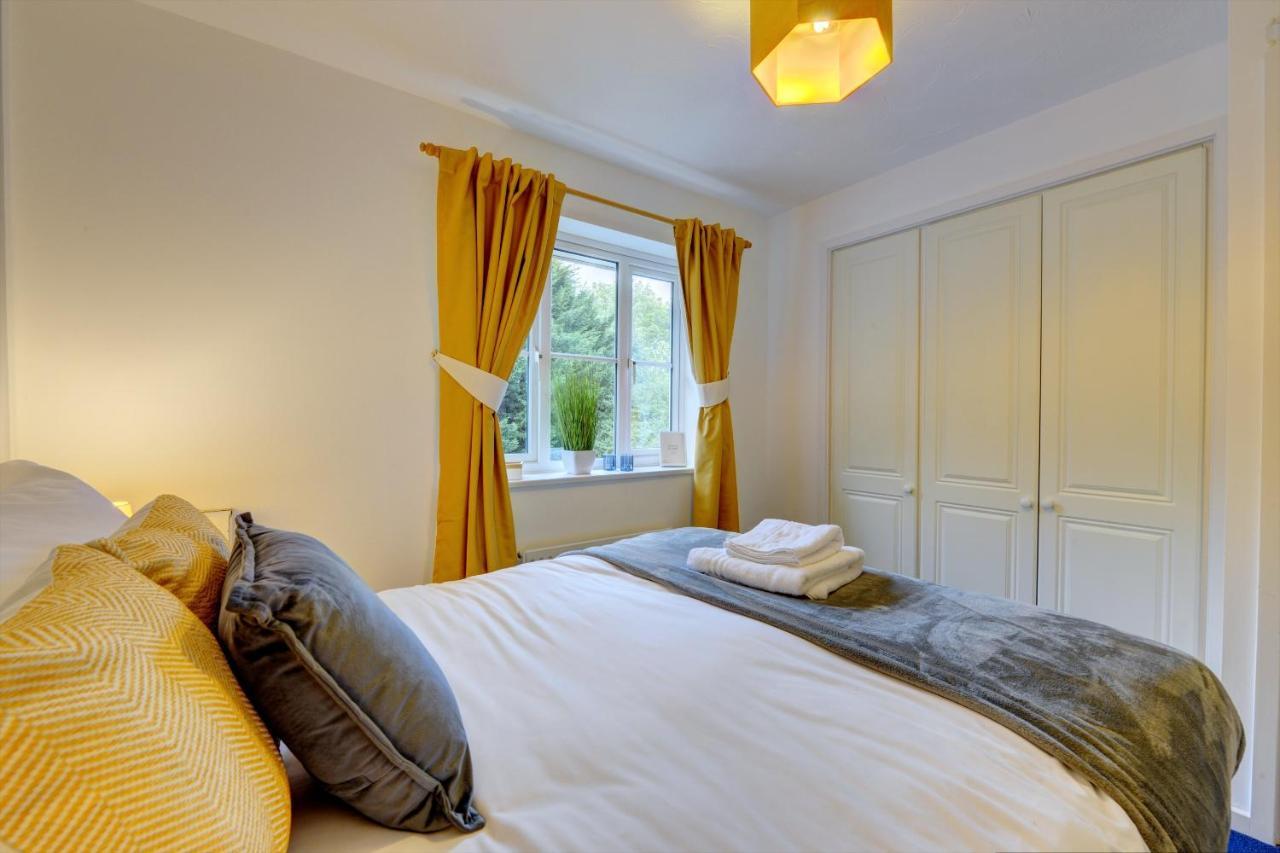 Modern 2 Bed House Sleeps 6 Southam Town Centre - Inspire Homes Ltd المظهر الخارجي الصورة