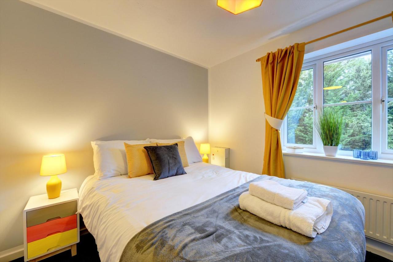 Modern 2 Bed House Sleeps 6 Southam Town Centre - Inspire Homes Ltd المظهر الخارجي الصورة